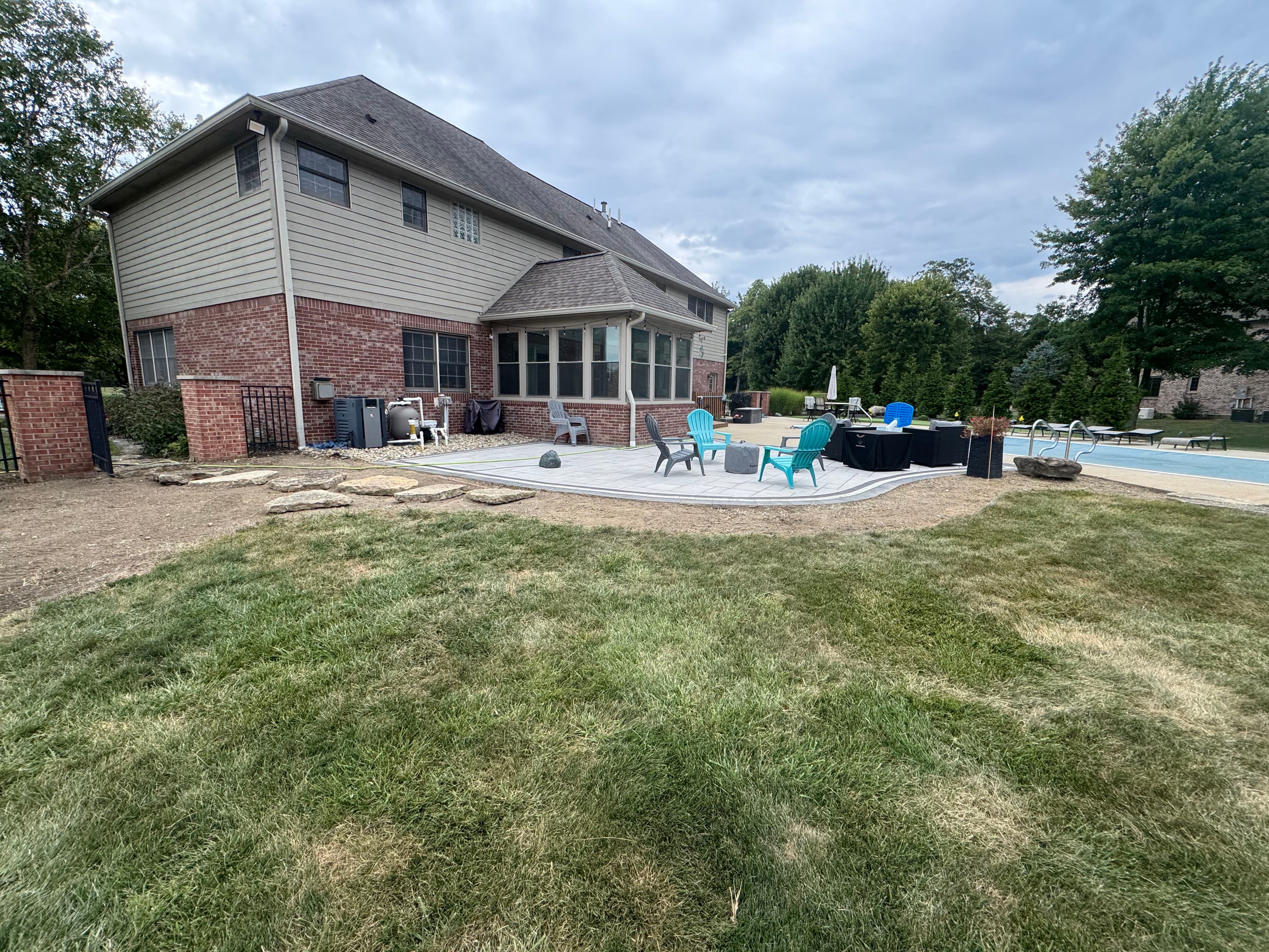 Project Overgrown Mulch Beds Cleared and Ready for a Fresh Start image