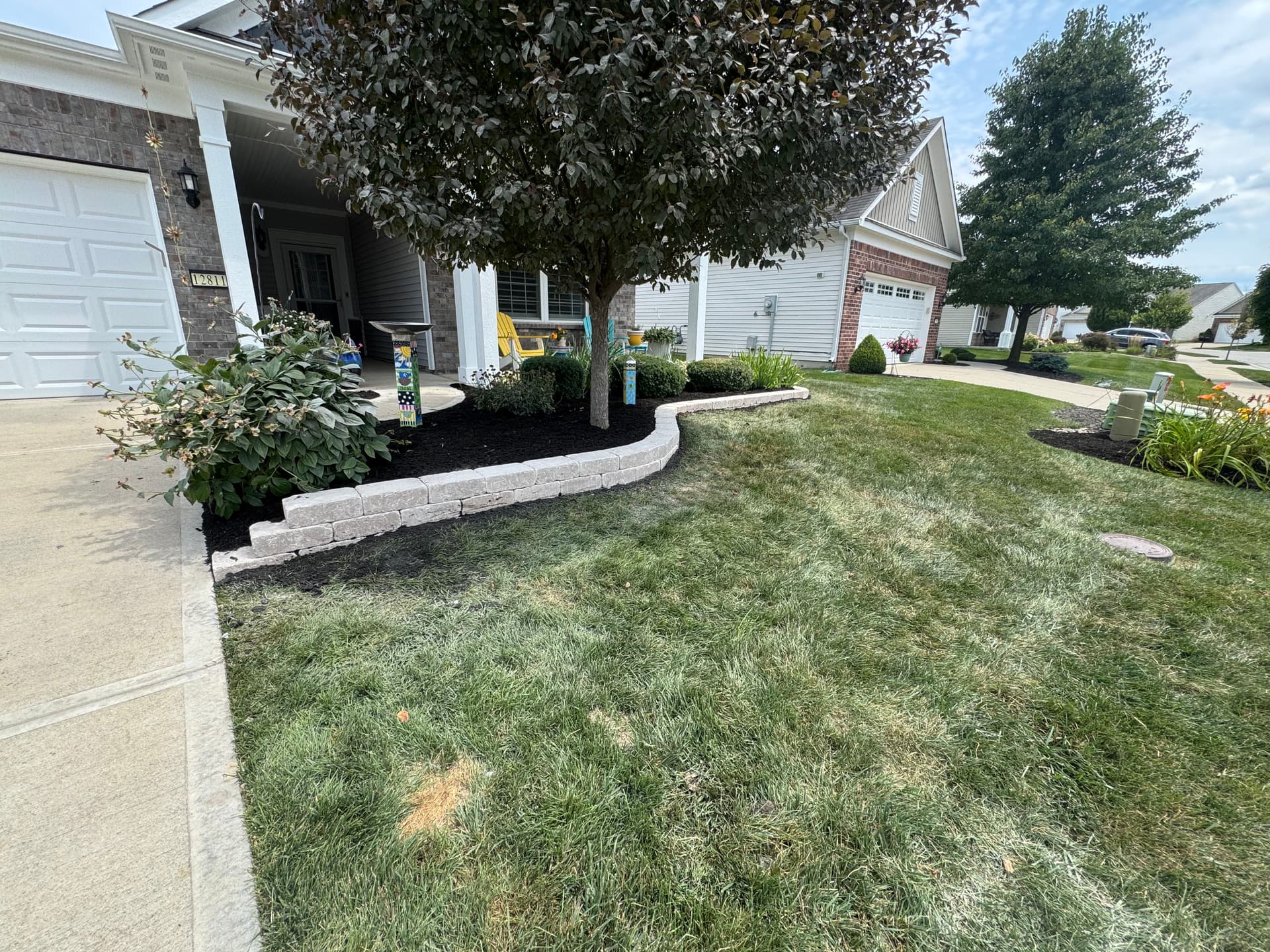Gallery photos for 3-Layer Retaining Wall Border That Actually Keeps Mulch in Place: Image #2