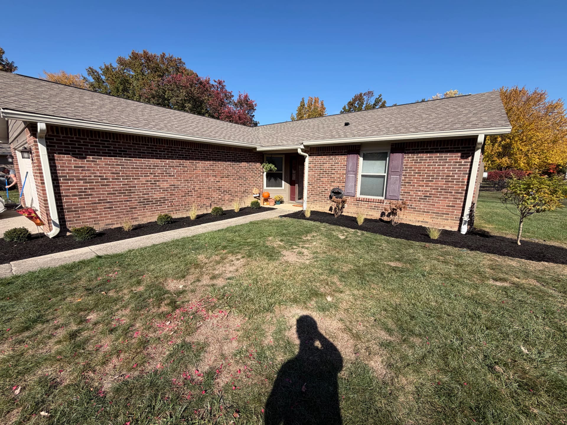 Gallery photos for Fresh Landscape Design and Mulch Installation Boosts Curb Appeal: Image #3