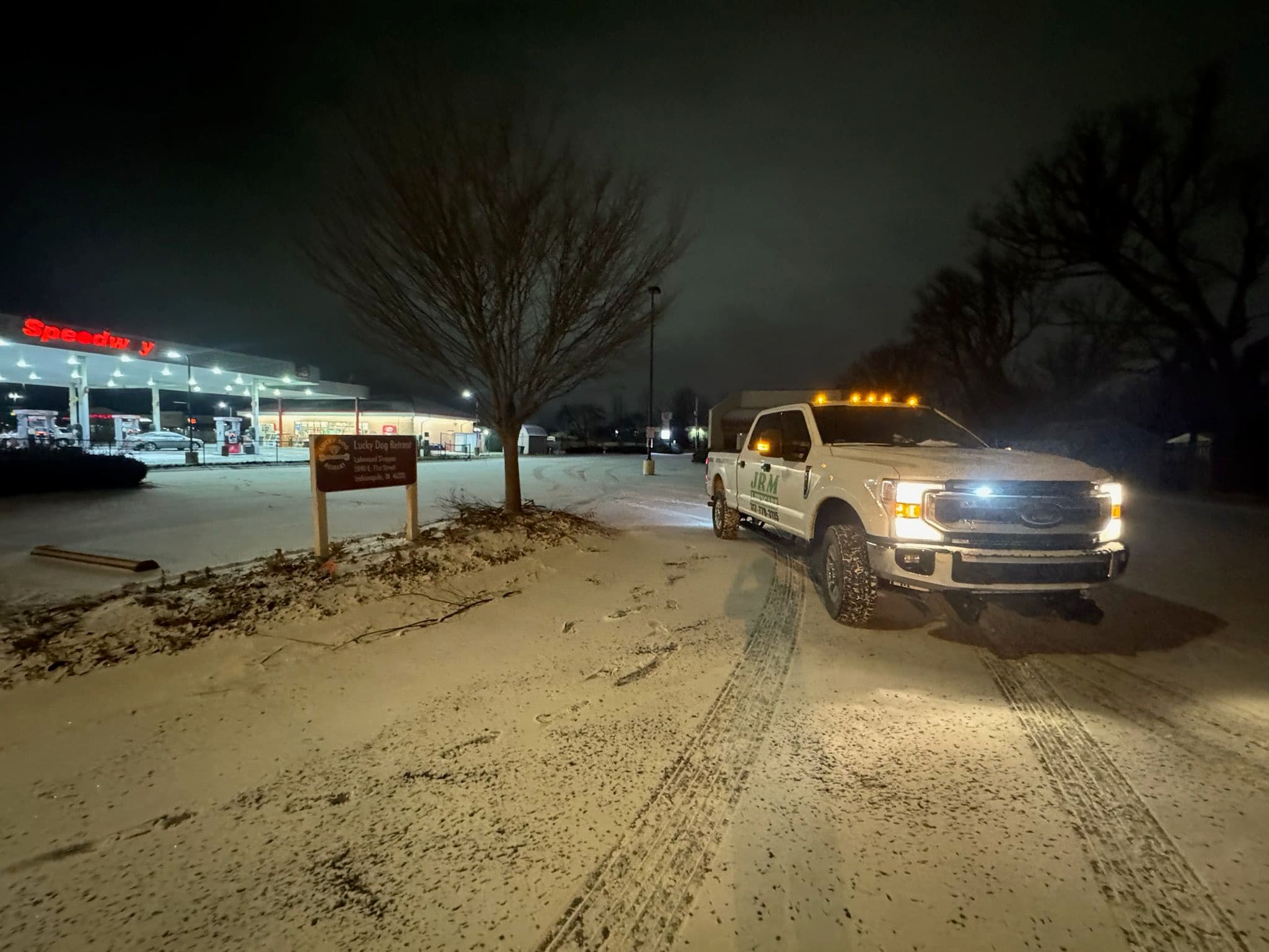 Project Keeping Winter Smooth - Commercial Ice Management in Action image