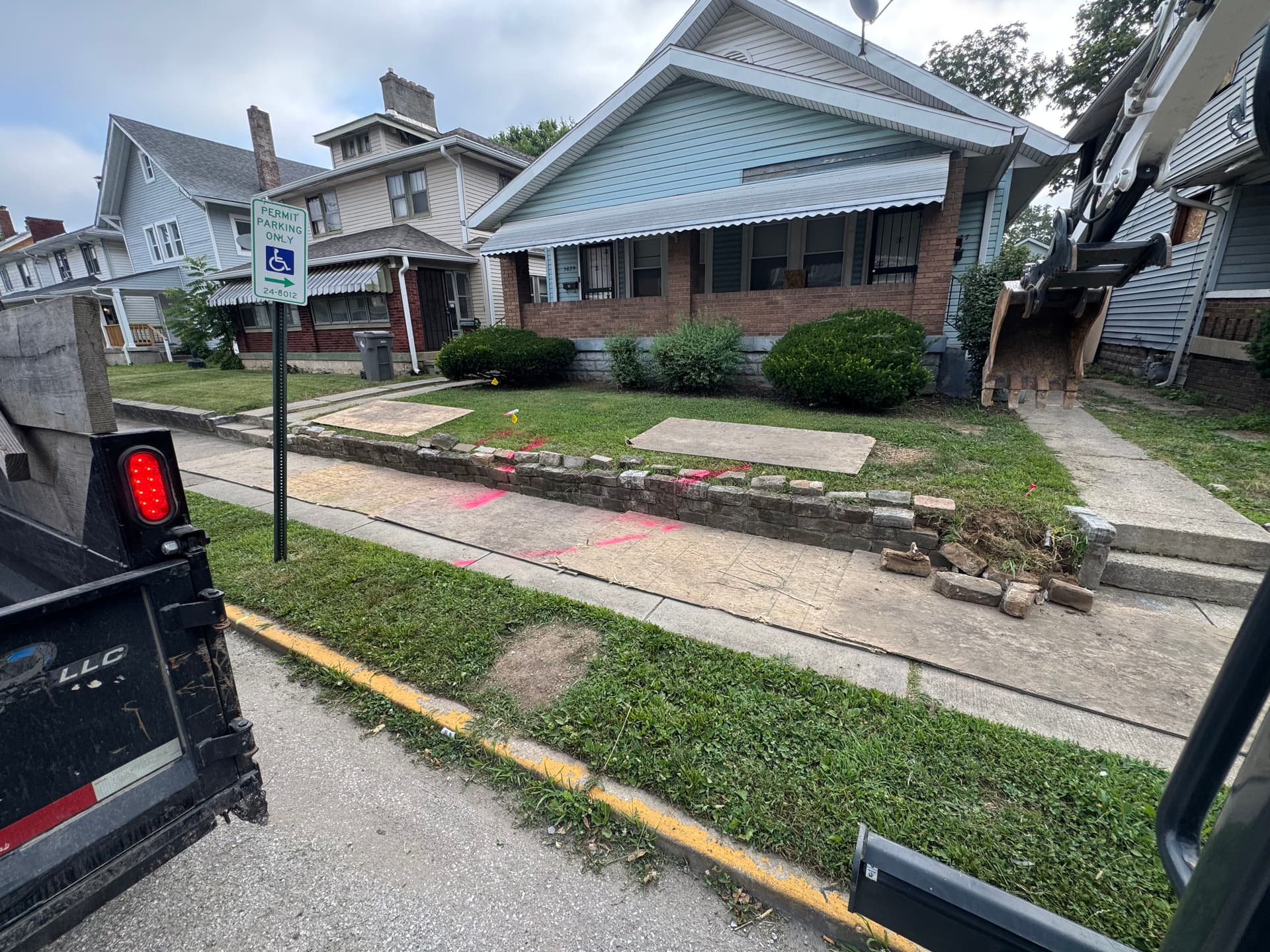 Gallery photos for Failing Retaining Wall Replaced the Right Way: Image #2